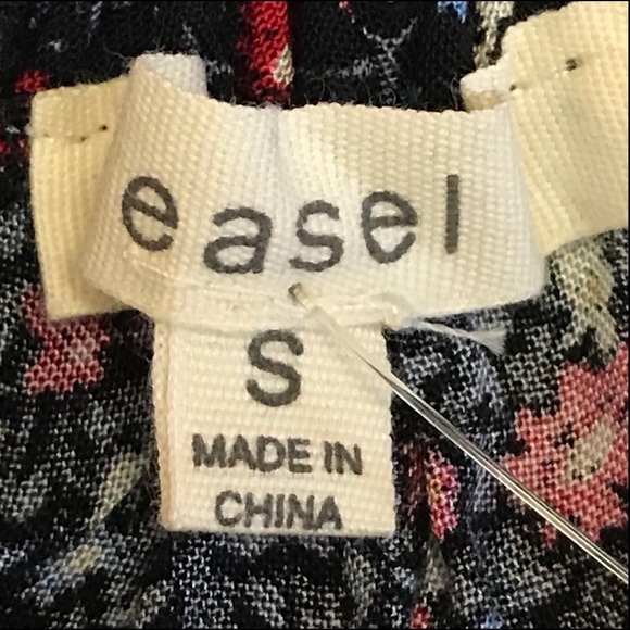 Boho Floral Print Off-The-Shoulder Top - 5 Stars - Picture 7 of 8